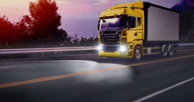 Модернізовані світлодіодні лампи для вантажівок 24V